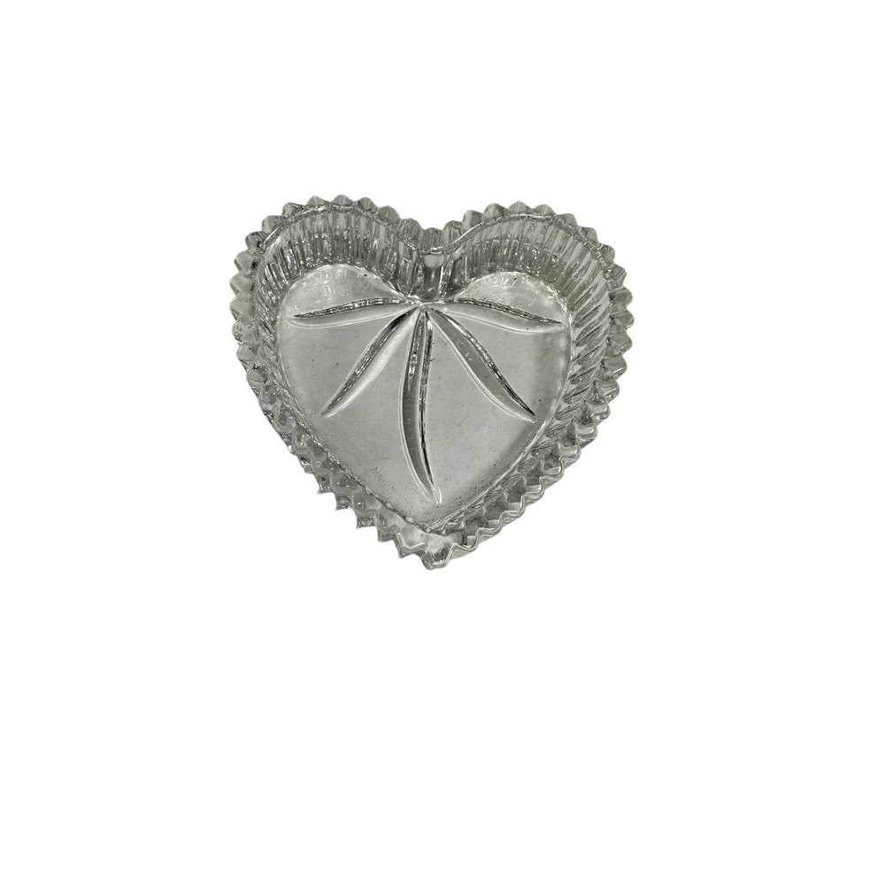 wedgwood clear glass heart trinket box
